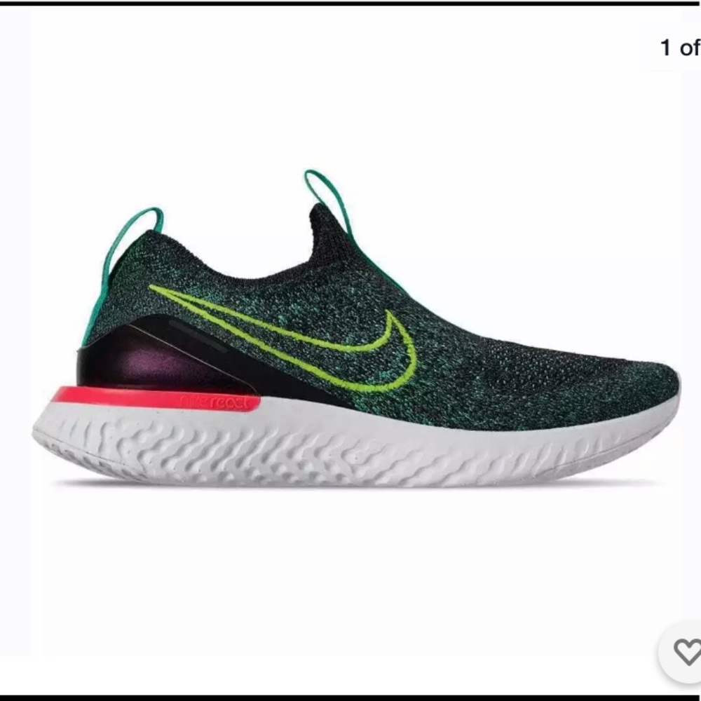 Nike Epic Phantom React Flyknit Running Shoes 5.5Y